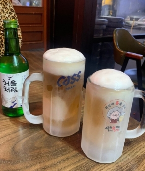 실내외 손님 함께 받을 수 있는 서울 중랑구 역전할머니맥주 양도양수